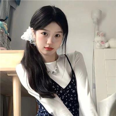 巾帼枭雄之悬崖国语